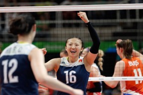 爱游戏入口-詹姆斯赛事官方发布惊险取胜新规，快船争议不断！